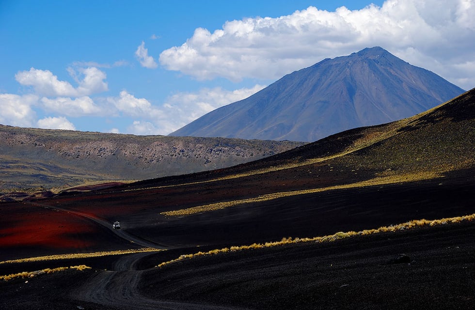 Acuerdan promover la conservación del patrimonio natural y cultural de Mendoza