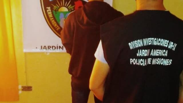 Hipólito Yrigoyen: detuvieron a un joven por agredir a otro con un cuchillo