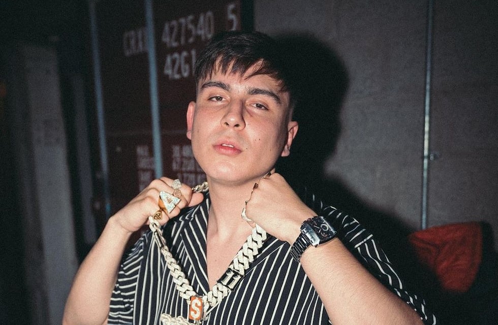 Ysy A pidió disculpas por sus dichos en GEBA luego de que sus fans cantaran “el que no salta es un inglés”