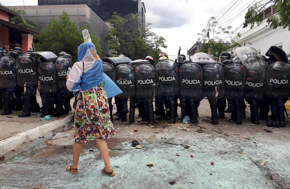 Siguen las protestas de comerciantes contra el regreso a la fase 1 de la cuarentena en Formosa