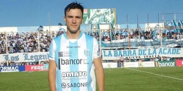 Santiago Rinaudo seguirá defendiendo la camiseta de Racing de Nueva Italia.