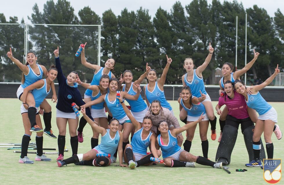 Hockey: Puerto Belgrano campeón del Regional de Clubes “C” de Damas Sub 16