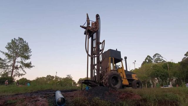 Se encuentra en ejecución la obra de pozo perforado en Eldorado.