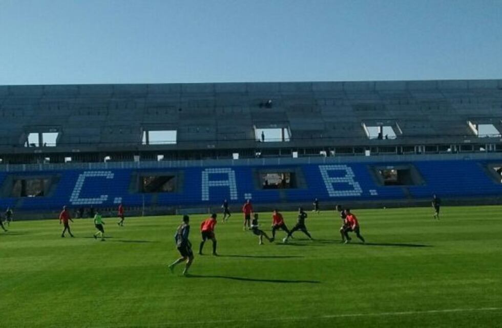 Belgrano juega su último partido amistoso antes del torneo