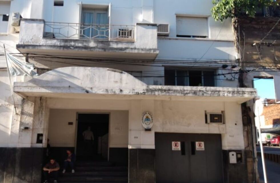 Dieron negativos los hisopados a dos empleados de la justicia federal