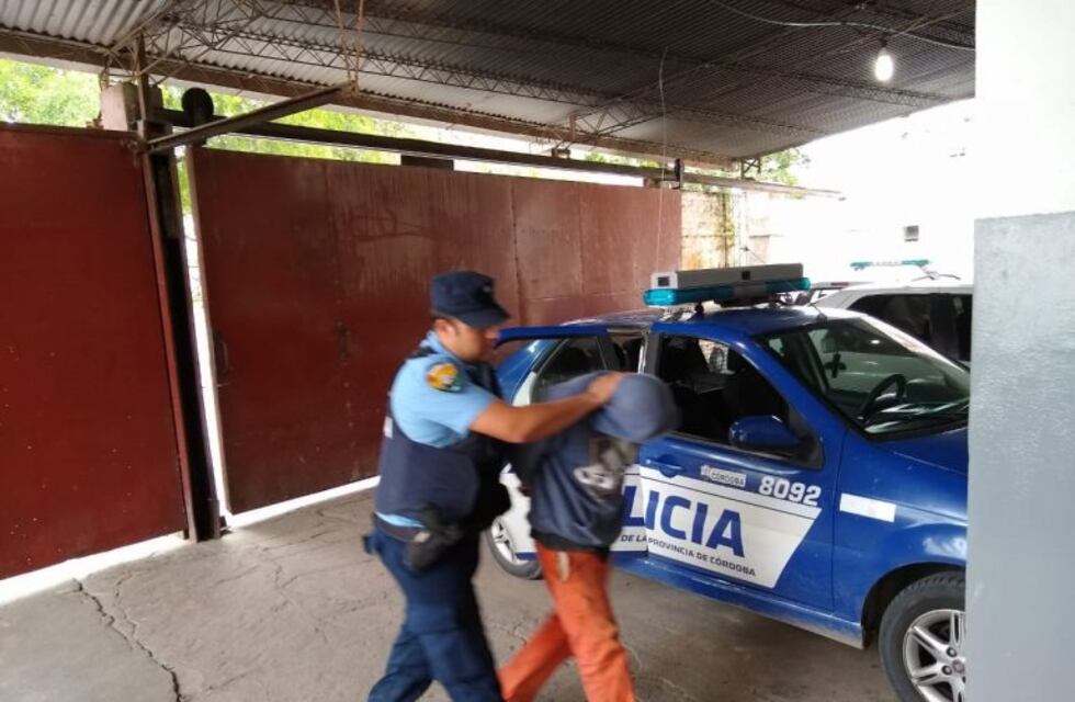 Acosó a cuatro niñas y los vecinos intentaron lincharlo