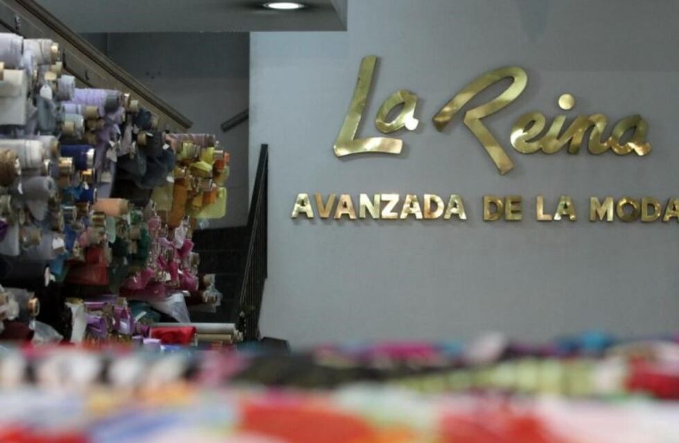 Sedería La Reina cierra sus puertas después de 94 años de atención al público