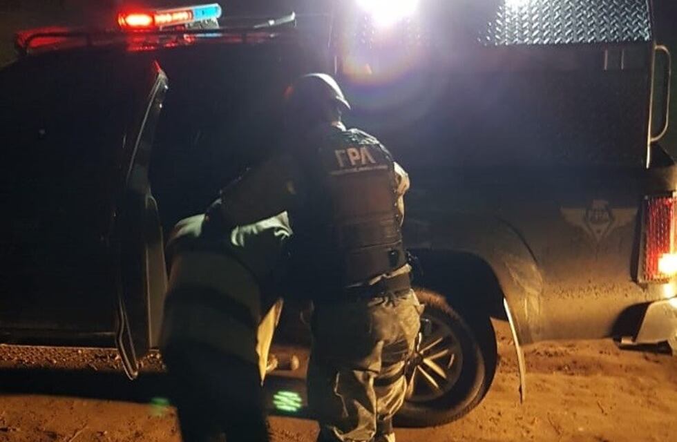 Múltiples allanamientos, dos puntos de venta de drogas cerrados y dos detenidos en Alta Gracia