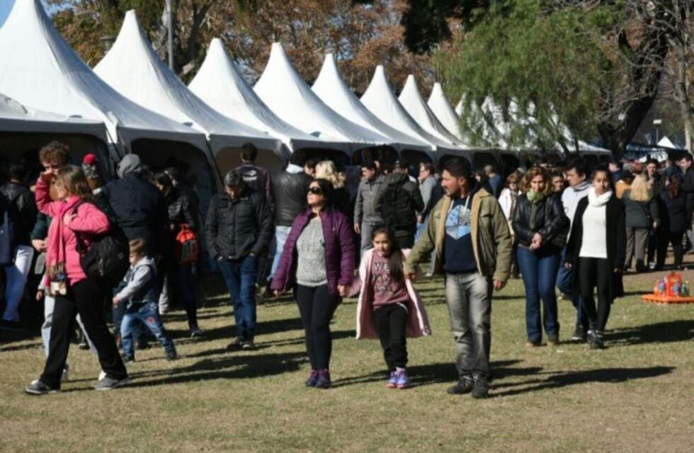 En medio de los festejos por el Día de la Bandera detuvieron a un hombre acusado de manosear a dos chicas