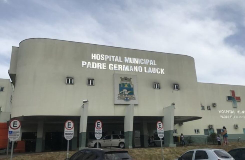 Quedan sólo dos camas de terapia intensiva en Foz de Iguazú, y alcanzó los 5763 casos positivos