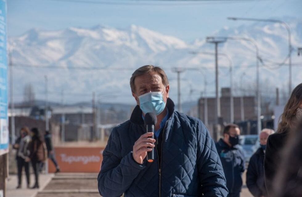Pese a las objeciones, Mendoza licita la obra de Portezuelo del Viento