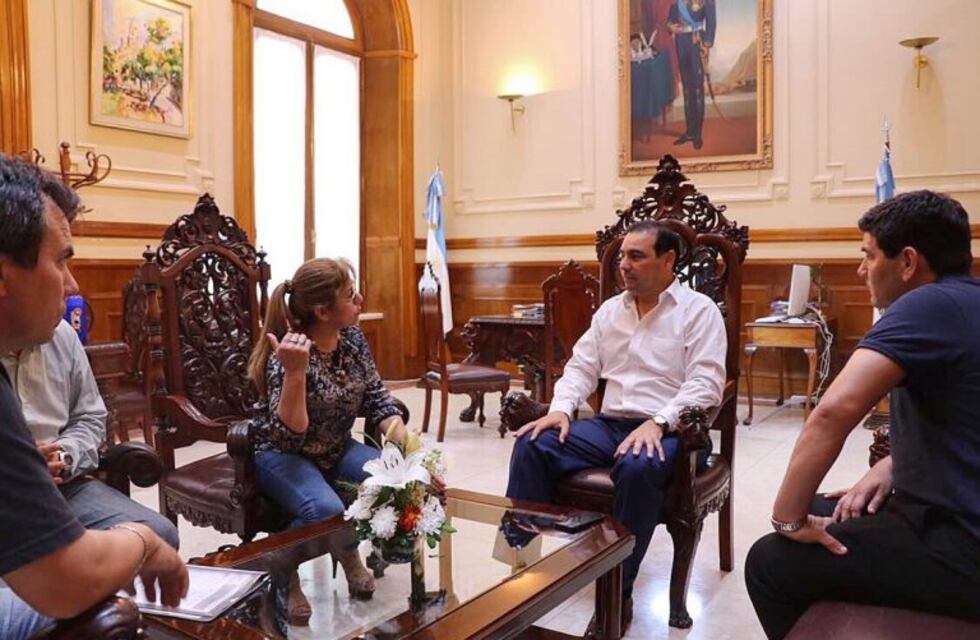 Los directivos de UTRASA y Tipoití se reunieron con Valdés para analizar el marco económico actual