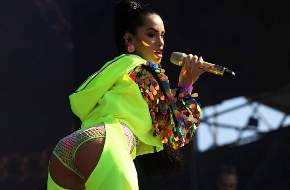 ¿Lali Espósito le copió el look a Rihanna en el Lollapalooza Argentina 2019?