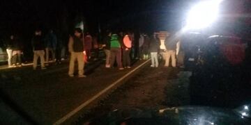 Vecinos de Senguer impiden el paso de Cristobal López\u002E