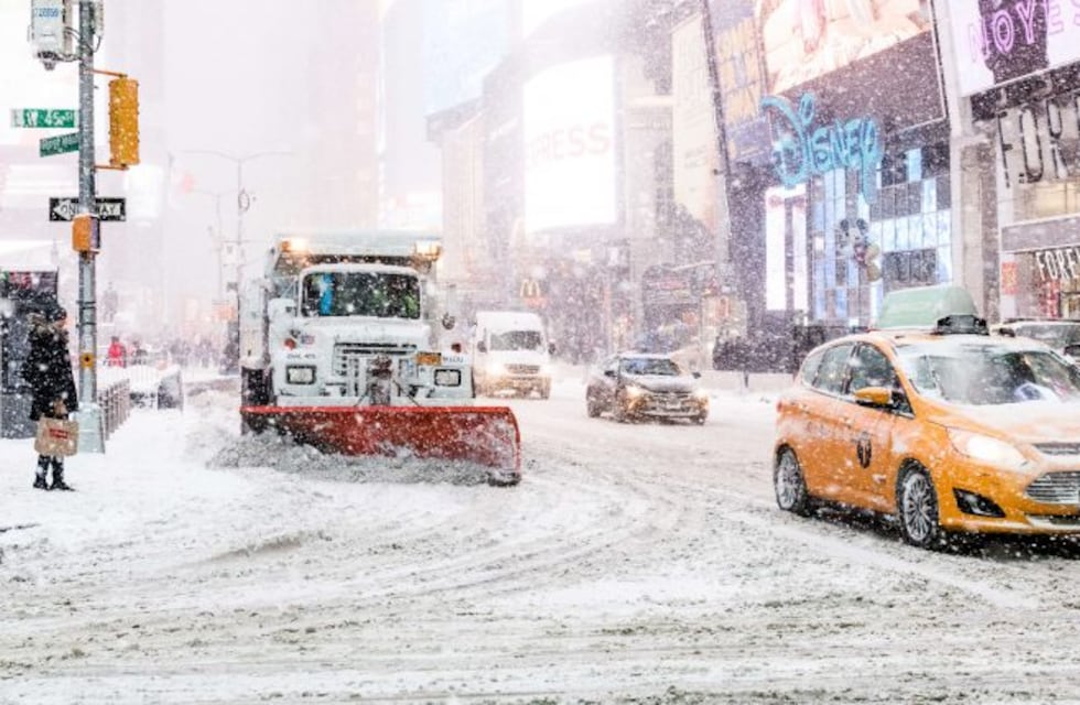 EE.UU: Las fotos más impactantes del "ciclón bomba" que azota al país