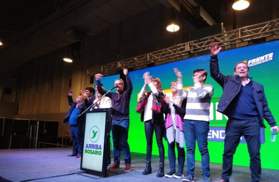 Javkin se proclamó ganador en las elecciones para intendente de Rosario