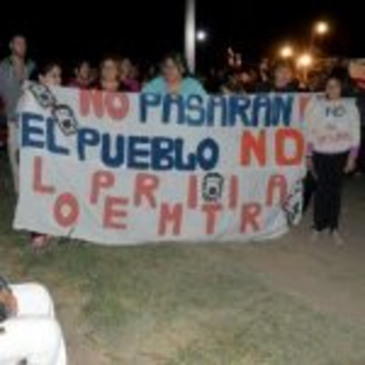 Vecinos ya hicieron sus marchas y la Iglesia saliu00f3 al cruce de los gobiernos municipal y provincial.