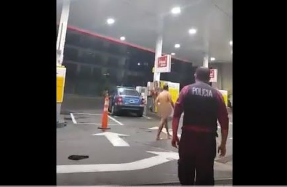 ¿Brote psicótico o accidente sexual? El desesperado pedido que se hizo viral