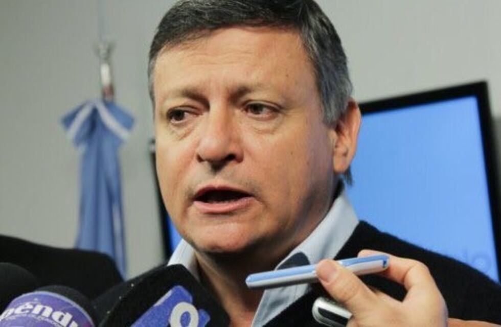 Salarios docentes: "Un 50% sería quebrar la provincia en un mes"