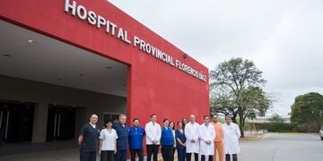 El equipo que intervino en la cirugía\u002E