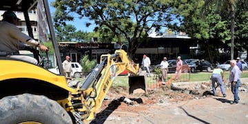 Comenzaron las obras de bacheo en la avenida Poncho Verde