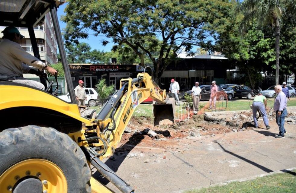 Comenzaron las obras de bacheo en la avenida Poncho Verde