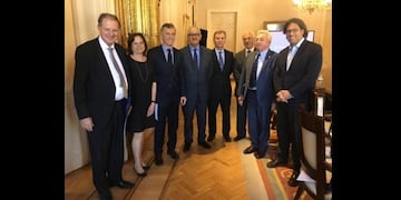 La conducción de JUFEJUS con el presidene de la Nación en un encuentro del año pasado\u002E (JUFEJUS)