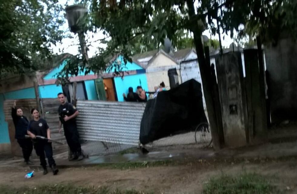 El jefe de la Unidad Regional II salió en defensa de los agentes que actuaron en el violento operativo en barrio Toba