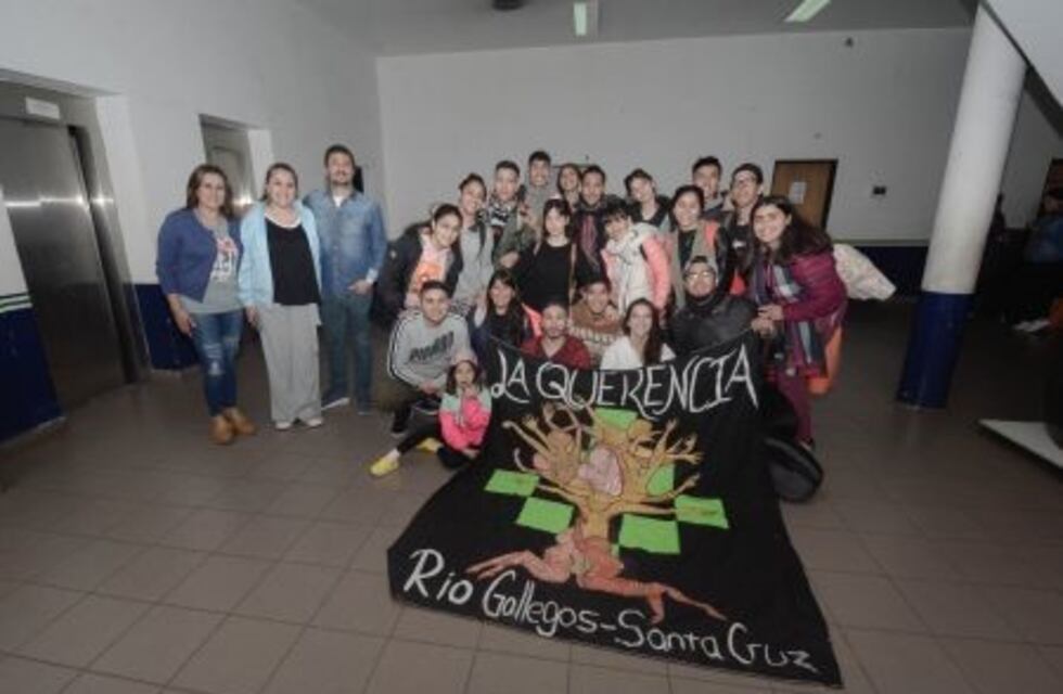 Delegación santacruceña partió rumbo al Pre Cosquín 2020