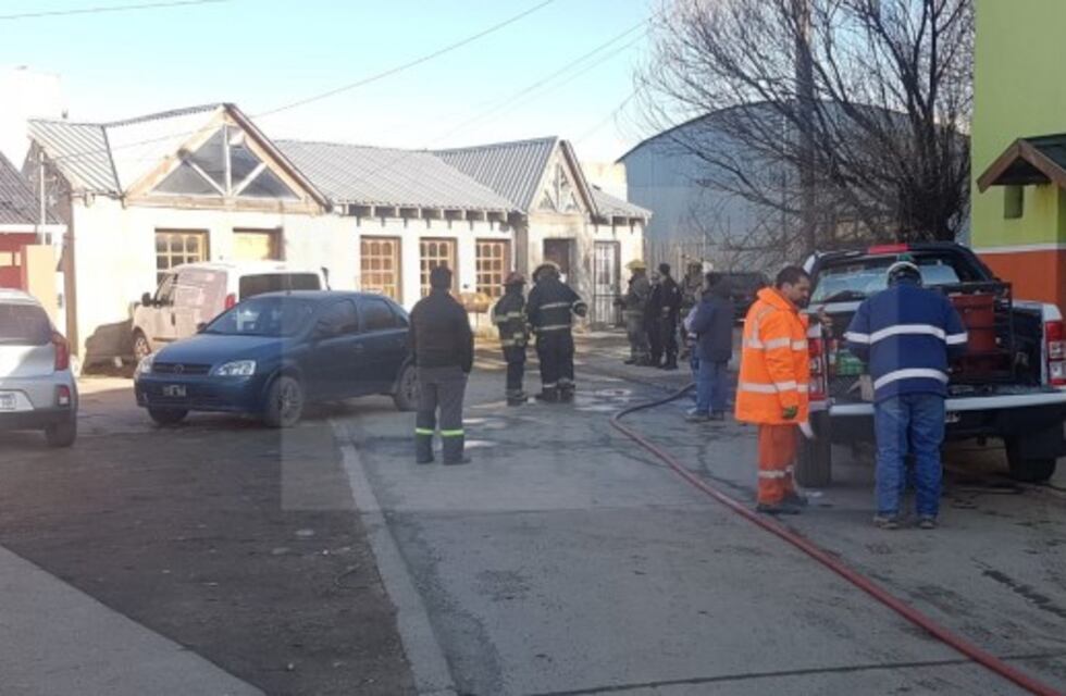 Chocó un nicho de gas y se dio a la fuga dejando una pérdida del fluido