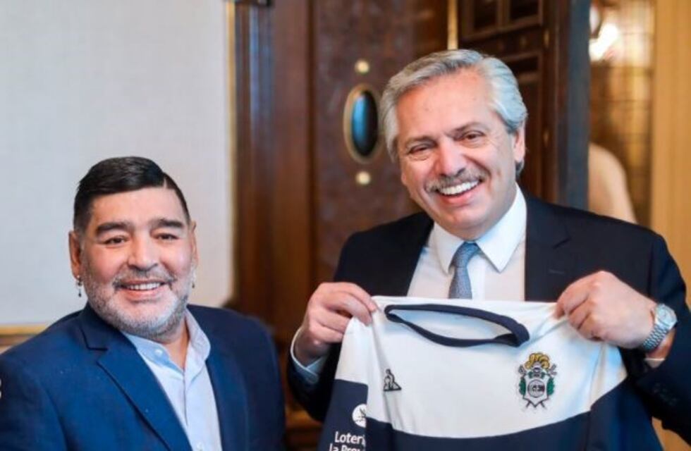 Alberto Fernández: “Qué distinto sería el país si todos pensáramos como Maradona”