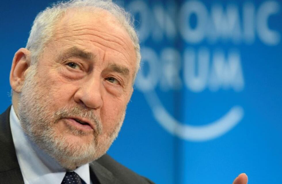 Stiglitz: "Guzmán debe gestionar el peor de todos los mundos posibles"