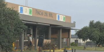 Bomberos combaten un incendio\u002E (Foto ilustrativa)