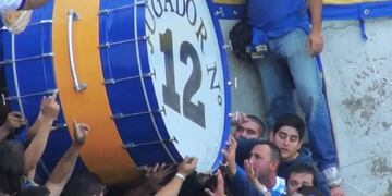 La barra será la encargada de hacerlos ingresar al estadio \u002E