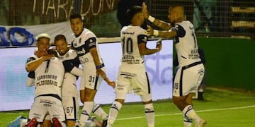 Gimnasia goleó 3 a 0 a Patronato en el inicio de la Copa de la Liga Profesional (TyC Sports)