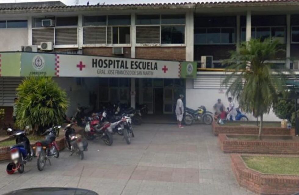 Buscan a la familia del hombre que se desvaneció en pleno microcentro de Corrientes