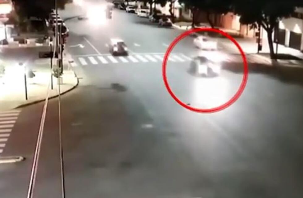 Eugenio Veppo iba a 130 km/h cuando embistió a los agentes de tránsito