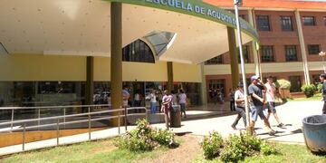 Hospital Madariaga, donde se encuentra internado Zarza\u002E El joven ingresó el viernes cuando se denunció su desaparición y continúa inconciente\u002E (MisionesOnline)