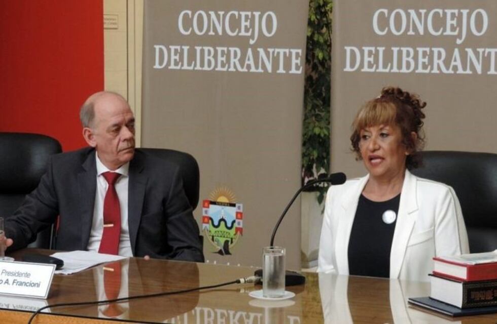 Juró la primera Defensora del Pueblo de Viedma