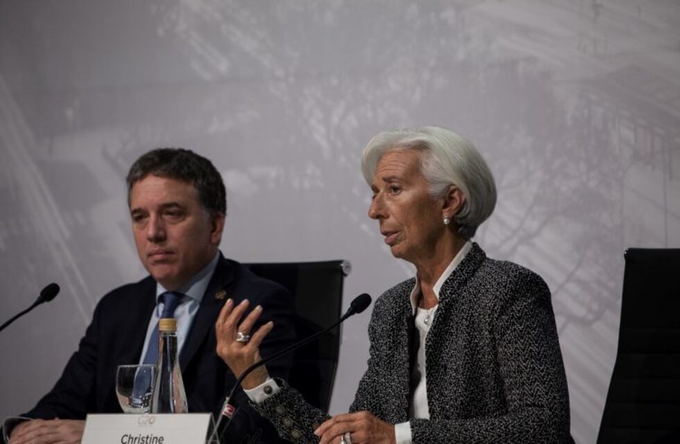 Extenderían las retenciones a casi todas las exportaciones