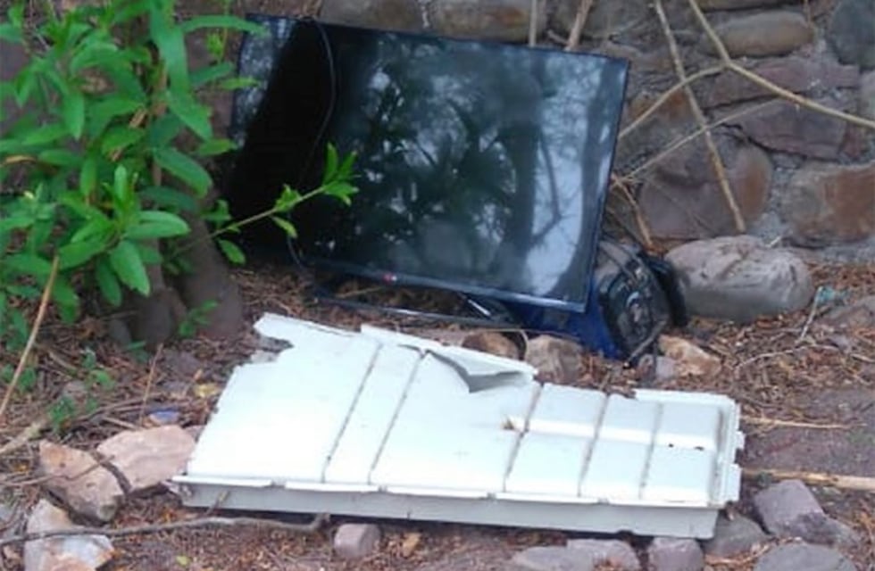 Robaron una casa y los descubrieron en el puente de Vaqueros