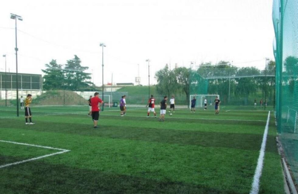 Muerte súbita de un joven de 36 años mientras jugaba un "picadito" con sus amigos