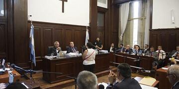 La audiencia se reanudará el lunes a partir de las 8\u002E30\u002E