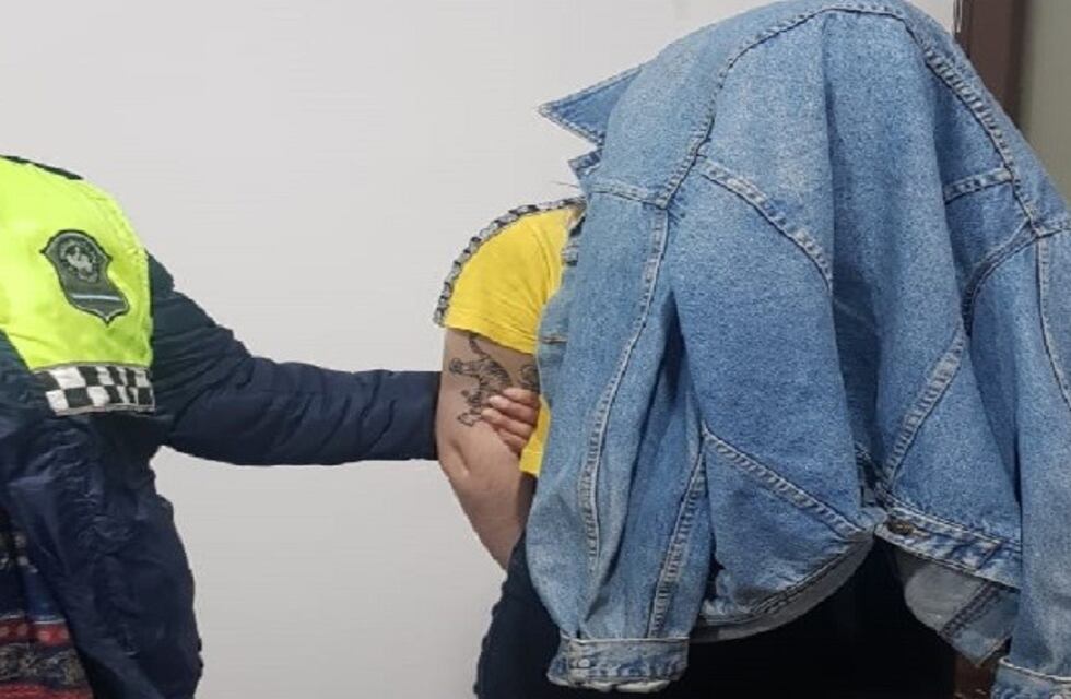 Detuvieron a una joven que compraba entradas del cine con tarjetas robadas y revendía por las redes