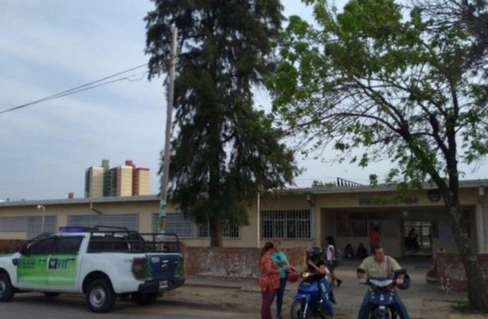 Denuncian que se robaron más de 30 mil pesos de la Escuela N° 404