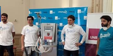 El respirador presentado por la UNR fue desarrollado en solo 15 días\u002E (UNR)