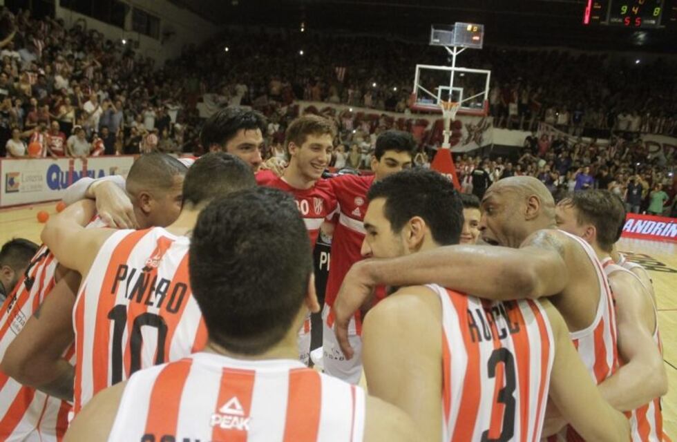 Atenas también alienta a Instituto en su ilusión de ser campeón