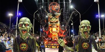 El Carnaval del País realiza donación ante la emergencia sanitaria por el COVID-19\u002E\nCrédito: Comparsa Kamarr \