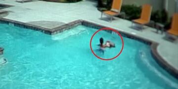 rescató a su hermana