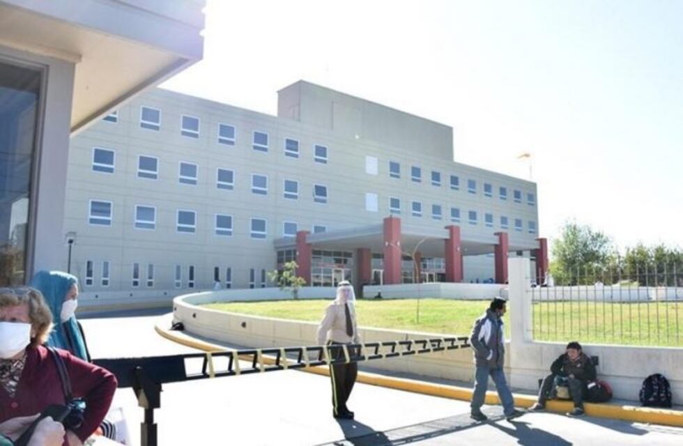 Almagro: un hombre acuchilló a su pareja y después se arrojó al vacío desde un piso 11